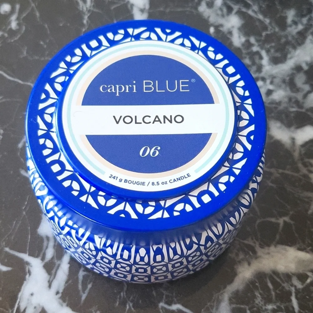 💥BUY 5 GET 3 FREE  CapriBlue Volcano 06 8.5 oz Candle